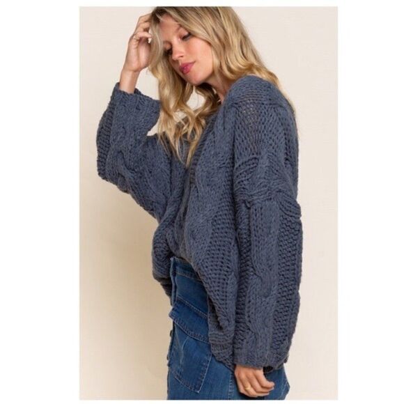 𝅺POL Soft Handmade Knit Sweater In Blue Grey - Picture 4 of 11